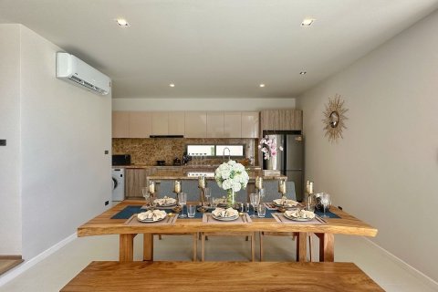 Villa in Phuket, Thailand 3 bedrooms № 154988 - photo 14