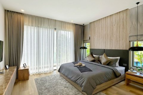 Villa in Phuket, Thailand 3 bedrooms № 154988 - photo 4