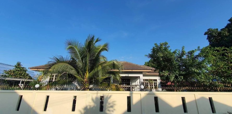 Maison à Pattaya, Thaïlande 3 chambres № 154993