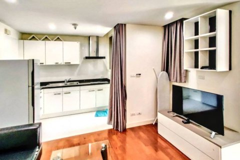 Condo in Bangkok, Thailand, 1 bedroom  № 117236 - photo 4