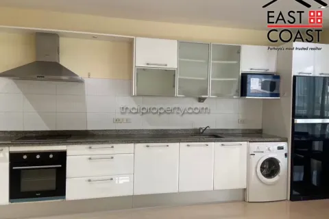 Condominio de 2 dormitorios en Jomtien Beach, Pattaya, Tailandia № 212951 - foto 8