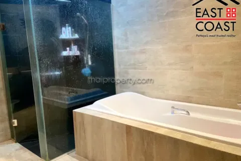 Condominio de 2 dormitorios en Jomtien Beach, Pattaya, Tailandia № 212951 - foto 14