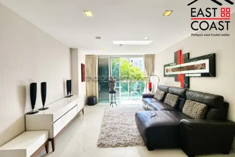Condominio de 3 dormitorios en Pattaya, Tailandia № 212954 - foto 2