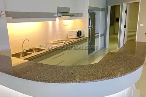 Condominio de 3 dormitorios en Pattaya, Tailandia № 213049 - foto 4
