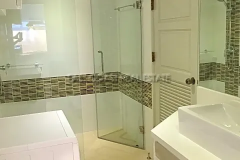 Condominio de 3 dormitorios en Pattaya, Tailandia № 213049 - foto 10