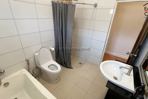 Casa de 5 dormitorios en Pattaya, Tailandia № 213046 - foto 14