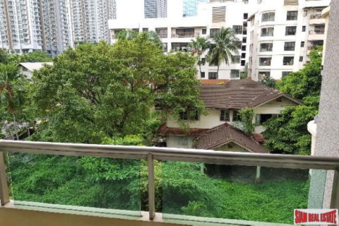 Apartment in Bangkok, Thailand 2 bedrooms № 193069 - photo 3