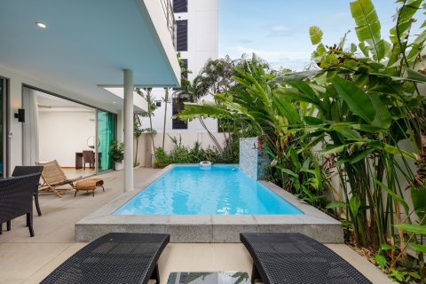 Villa in Phuket, Thailand 3 bedrooms № 151620 - photo 29