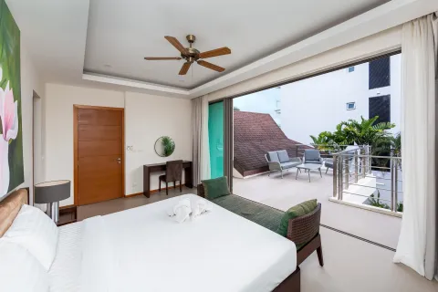 Villa in Phuket, Thailand 3 bedrooms № 151620 - photo 19