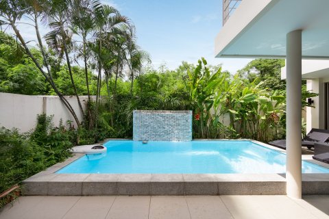 Villa in Phuket, Thailand 3 bedrooms № 151620 - photo 26