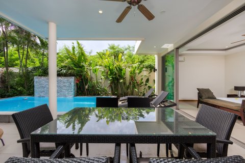 Villa in Phuket, Thailand 3 bedrooms № 151620 - photo 23
