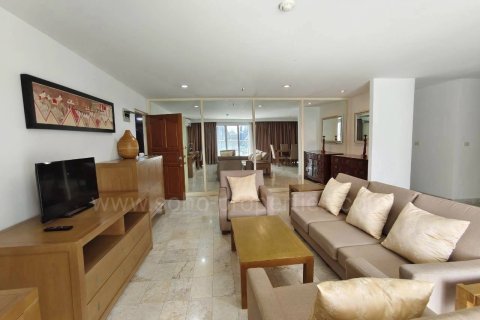 Condo à Bangkok, Thaïlande, 2 chambres  № 209740