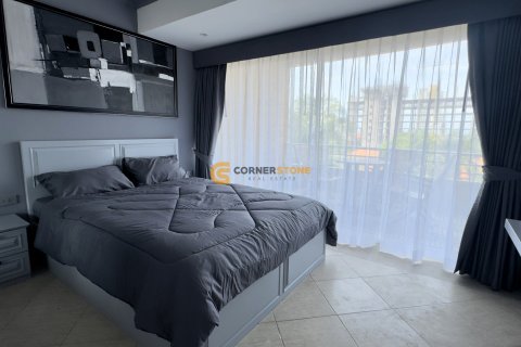 Studio dans le Condo sur Jomtien Beach, Pattaya, Thaïlande  № 209745 - photo 14