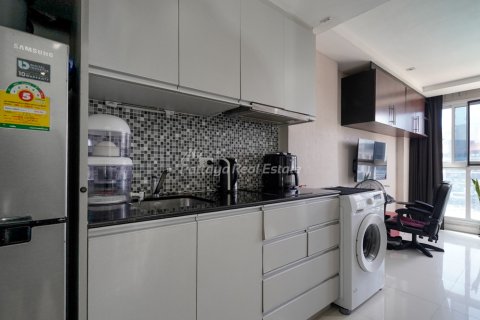 Studio in the Condo in Pattaya, Thailand  № 209173