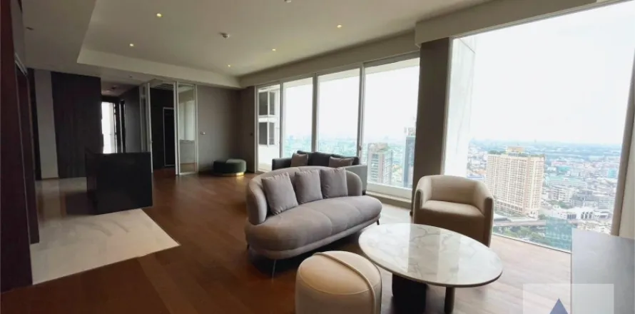 Penthouse in Khlong Toei, Bangkok, Thailand 4 Schlafzimmer № 215499