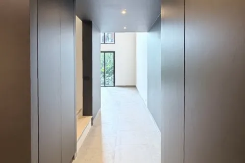 Reihenhaus in Lat Phrao, Bangkok, Thailand 3 Schlafzimmer № 215497 - Foto 8