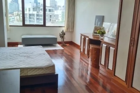 Eigentumswohnung in Watthana, Bangkok, Thailand, 3 Schlafzimmer  № 215494 - Foto 8