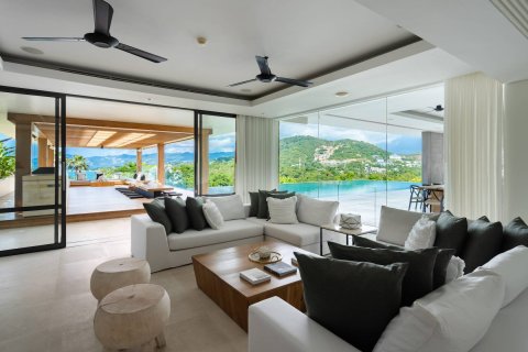 House in Ko Samui, Thailand 8 bedrooms № 180706 - photo 10