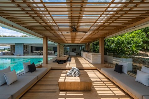 House in Ko Samui, Thailand 8 bedrooms № 180706 - photo 11