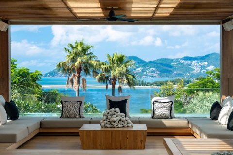 House in Ko Samui, Thailand 8 bedrooms № 180706 - photo 3