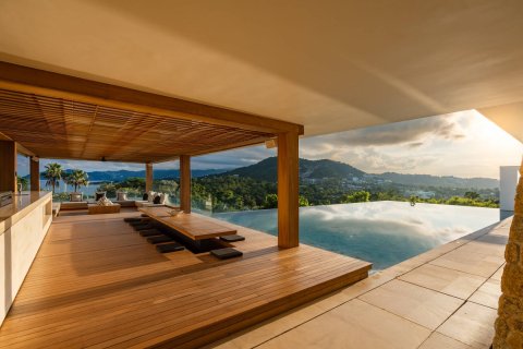 House in Ko Samui, Thailand 8 bedrooms № 180706 - photo 12