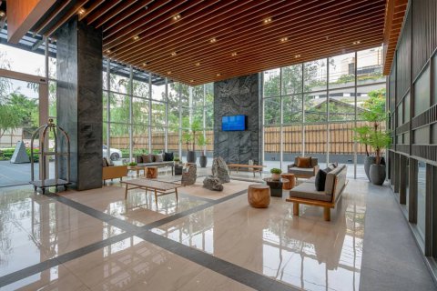 Penthouse in Bangkok, Thailand 3 bedrooms № 180702 - photo 14