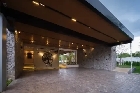 Villa à Chiang Mai, Thaïlande 5 chambres № 162769