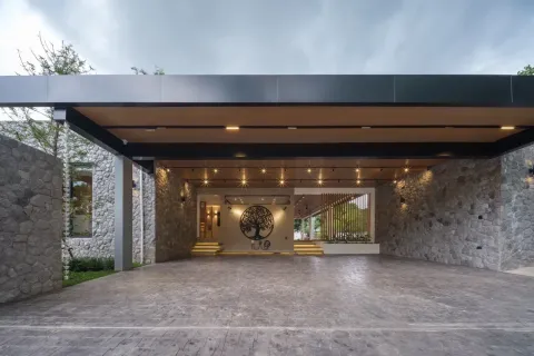 Villa in Chiang Mai, Thailand 5 bedrooms № 162769 - photo 20