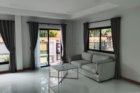 House in Chiang Mai, Thailand 3 bedrooms № 162767 - photo 3