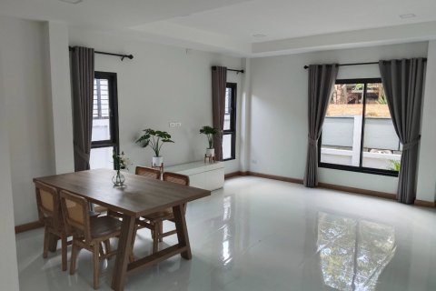 House in Chiang Mai, Thailand 3 bedrooms № 162767 - photo 4
