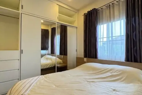 Villa in Chiang Mai, Thailand 4 bedrooms № 162766 - photo 8