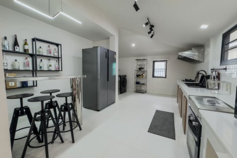 House in Chiang Mai, Thailand 4 bedrooms № 162764 - photo 5