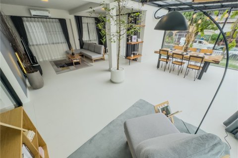 Дом в Чиангмае, Таиланд с 4 спальнями  № 162764 - фото 3