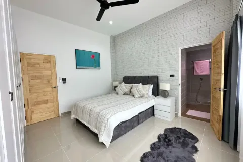 Villa in Chiang Mai, Thailand 4 bedrooms № 162765 - photo 11