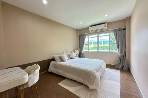 Villa in Chiang Mai, Thailand 4 bedrooms № 162765 - photo 14