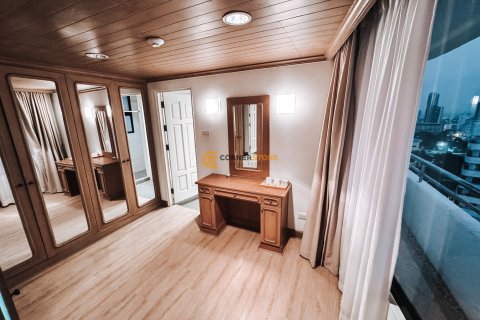 Studio dans le Condo sur Jomtien Beach, Pattaya, Thaïlande  № 161084 - photo 26