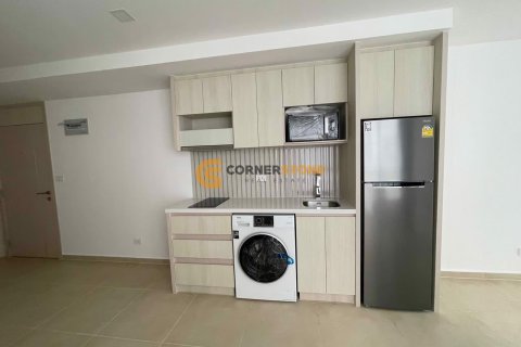 Studio dans le Condo à Pattaya, Thaïlande  № 161082 - photo 3