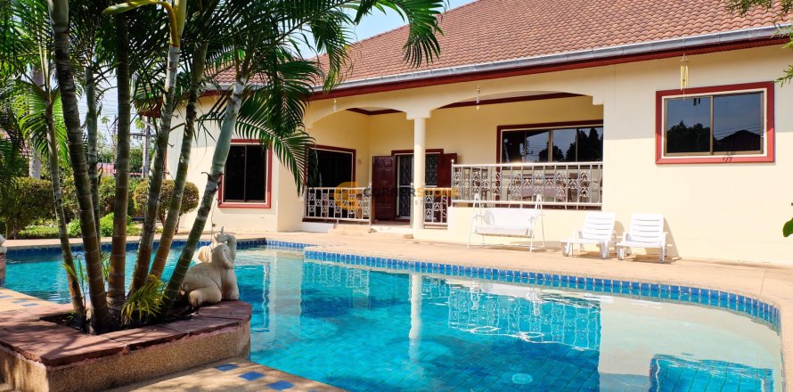 Studio in Pattaya, Thailand № 161083