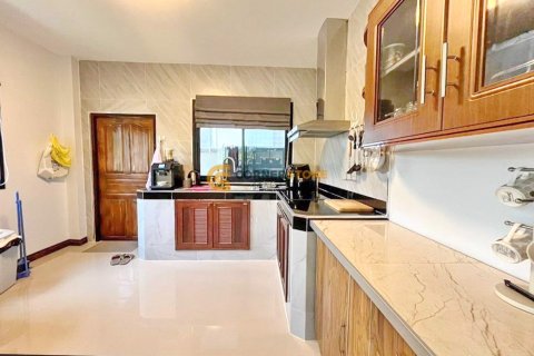 Studio in Bang Lamung, Thailand № 161085 - photo 9