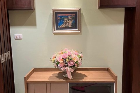 Villa in Bangkok, Thailand 4 bedrooms № 133817 - photo 6