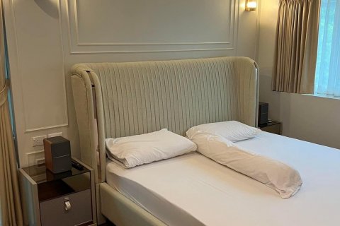 Villa in Bangkok, Thailand 4 bedrooms № 133817 - photo 8