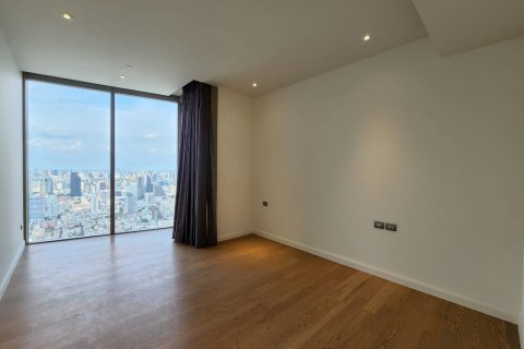 Кондоминиум с 3 спальнями в Кхлонг Сане, Бангкок, Таиланд № 133818 - фото 15