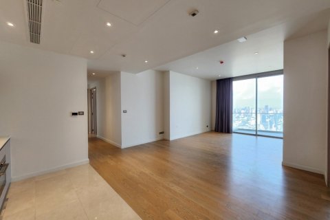 Кондоминиум с 3 спальнями в Кхлонг Сане, Бангкок, Таиланд № 133818 - фото 1