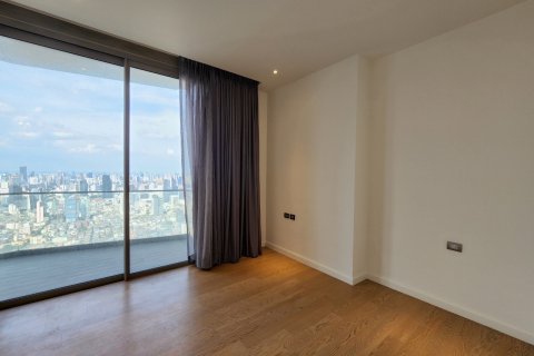 Кондоминиум с 3 спальнями в Кхлонг Сане, Бангкок, Таиланд № 133818 - фото 5