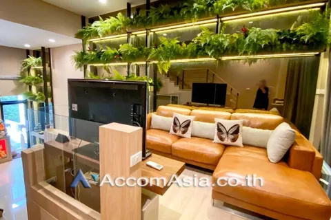 Townhouse à Suan Luang, Bangkok, Thaïlande 3 chambres № 216501