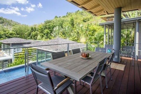 Villa in Phuket, Thailand 5 bedrooms № 168866 - photo 9