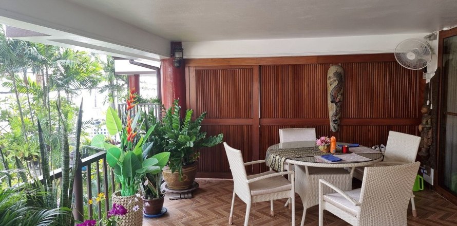 Condo in Kathu, Thailand, 2 bedrooms  № 168861