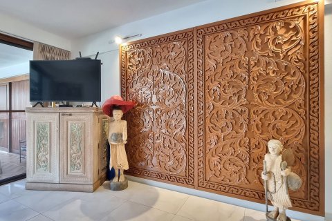 Condo in Kathu, Thailand, 2 bedrooms  № 168861 - photo 16