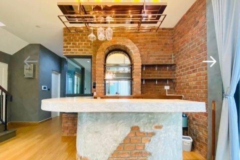 House in Saphan Sung, Bangkok, Thailand 4 bedrooms № 168863 - photo 14