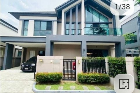 House in Saphan Sung, Bangkok, Thailand 4 bedrooms № 168863